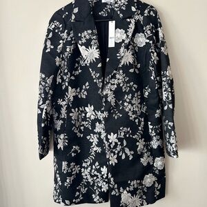 Chico's Elegant Black and White Floral Blazer